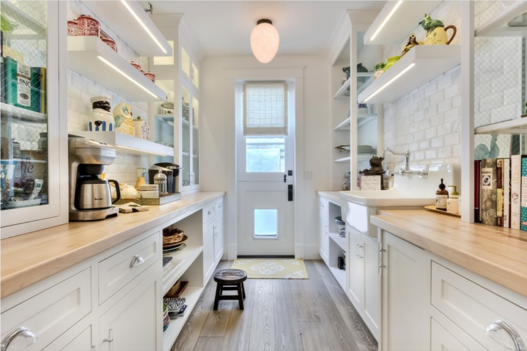 25 Stylish Dog Door Ideas For The Discerning Pet Owner Hey